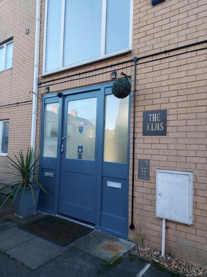 The Elms - Close To City Centre Cardiff Exterior photo
